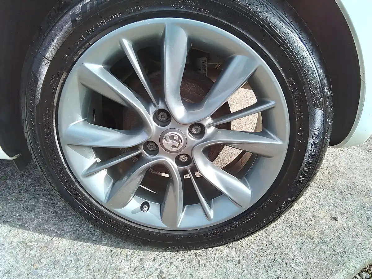 Used 2014 Vauxhall Adam Jam White - Interior and Exterior details 18
