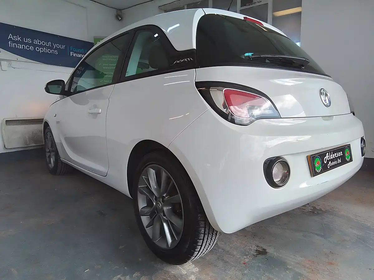 Used 2014 Vauxhall Adam Jam White - Interior and Exterior details 8