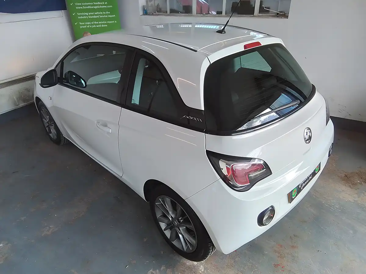 Used 2014 Vauxhall Adam Jam White - Interior and Exterior details 9