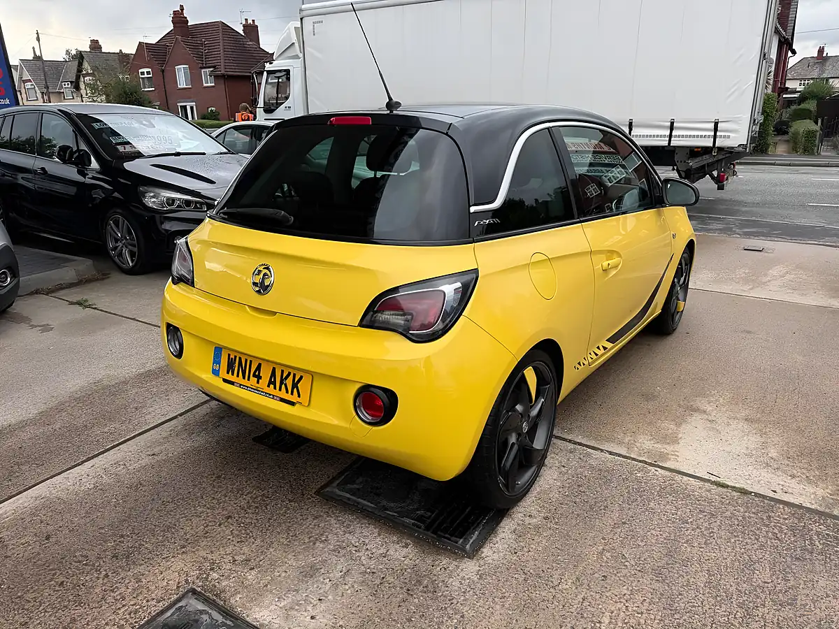 Used 2014 Vauxhall Adam Slam Yellow - Interior and Exterior details 2