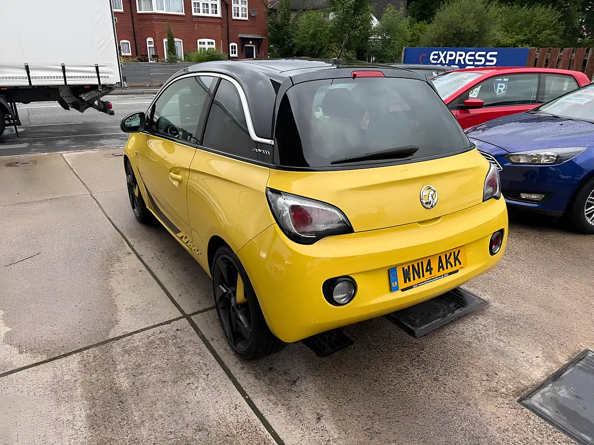 Used 2014 Vauxhall Adam Slam Yellow - Interior and Exterior details 3