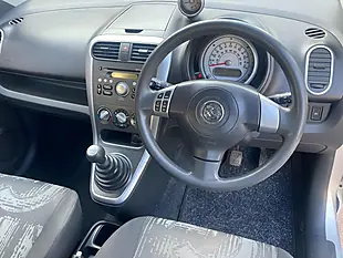 Used 2014 Vauxhall Agila S Silver - Interior and Exterior details 18
