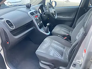 Used 2014 Vauxhall Agila S Silver - Interior and Exterior details 19