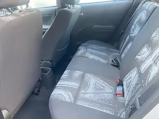 Used 2014 Vauxhall Agila S Silver - Interior and Exterior details 9