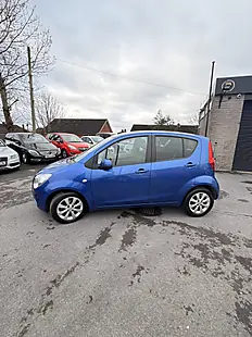 Used 2014 Vauxhall Agila Se Blue - Interior and Exterior details 4