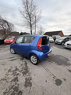 Used 2014 Vauxhall Agila Se Blue - Interior and Exterior details 5