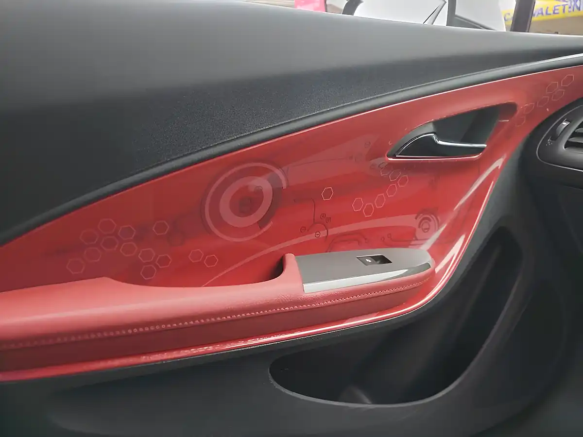 Used 2014 Vauxhall Ampera Positiv White - Interior and Exterior details 19