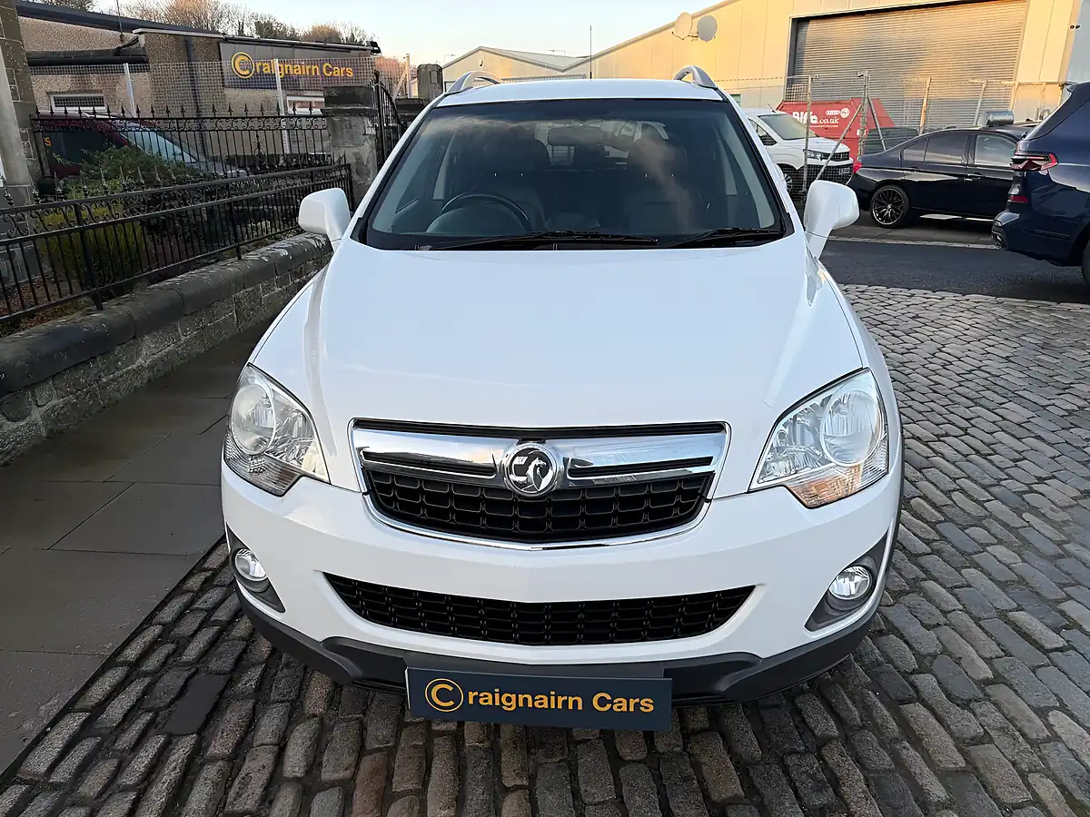 Used 2014 Vauxhall Antara Exclusiv White - Interior and Exterior details 5