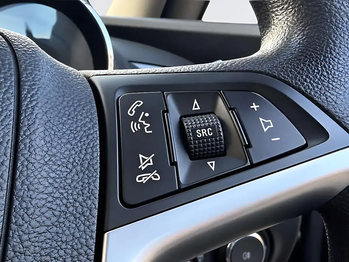 Used 2014 Vauxhall Astra Design Grey - Interior and Exterior details 16