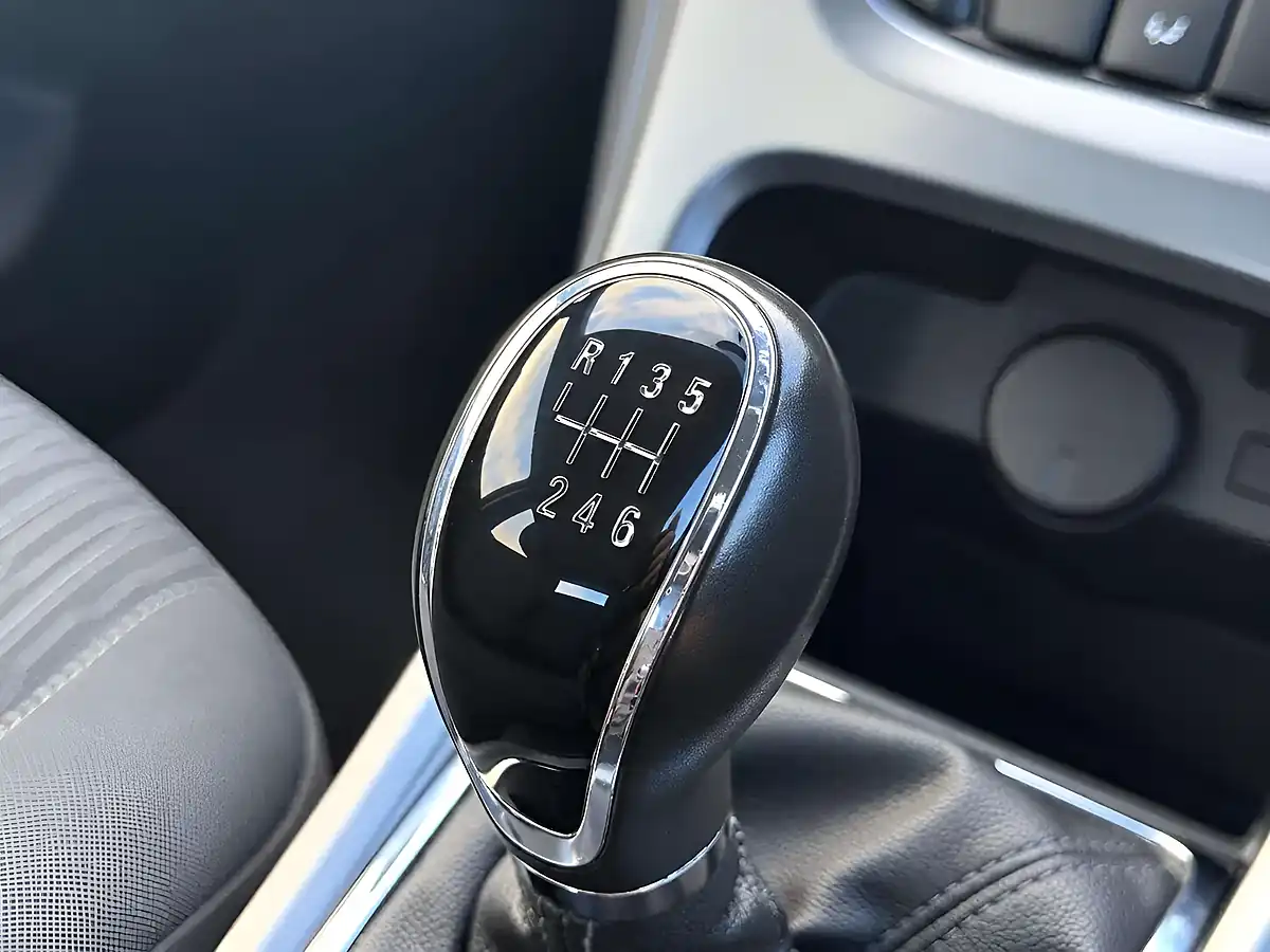 Used 2014 Vauxhall Astra Design Grey - Interior and Exterior details 19