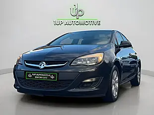 Used 2014 Vauxhall Astra Design Grey - Interior and Exterior details 6
