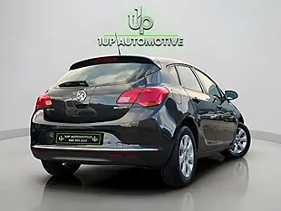 Used 2014 Vauxhall Astra Design Grey - Interior and Exterior details 9