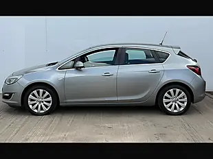Used 2014 Vauxhall Astra Elite Asteroid Grey - Interior and Exterior details 11