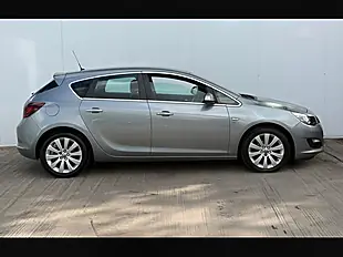 Used 2014 Vauxhall Astra Elite Asteroid Grey - Interior and Exterior details 3