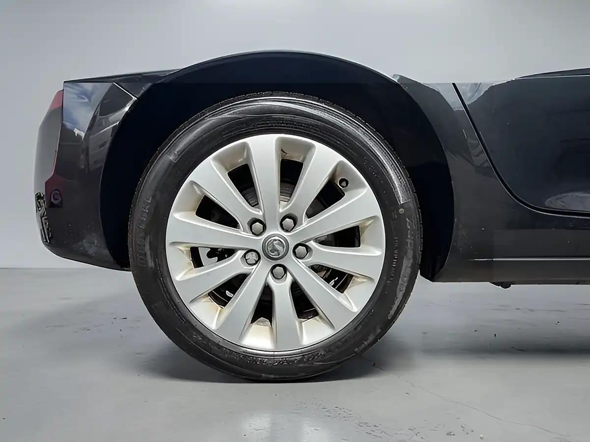 Used 2014 Vauxhall Astra Elite Black - Interior and Exterior details 7