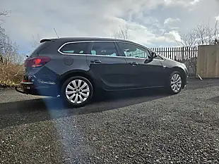 Used 2014 Vauxhall Astra Elite Black - Interior and Exterior details 10