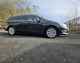Used 2014 Vauxhall Astra Elite Black - Interior and Exterior details 3