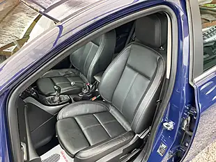Used 2014 Vauxhall Astra Elite Blue - Interior and Exterior details 16