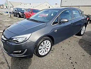 Used 2014 Vauxhall Astra Elite Grey - Interior and Exterior details 6