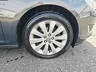 Used 2014 Vauxhall Astra Elite Grey - Interior and Exterior details 18