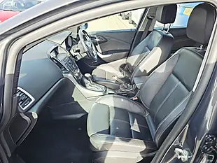 Used 2014 Vauxhall Astra Elite Grey - Interior and Exterior details 7
