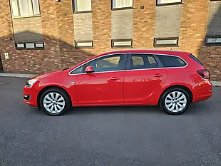 Used 2014 Vauxhall Astra Elite Red - Interior and Exterior details 5
