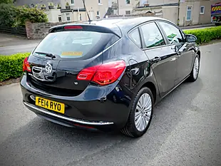 Used 2014 Vauxhall Astra Energy Black - Interior and Exterior details 7