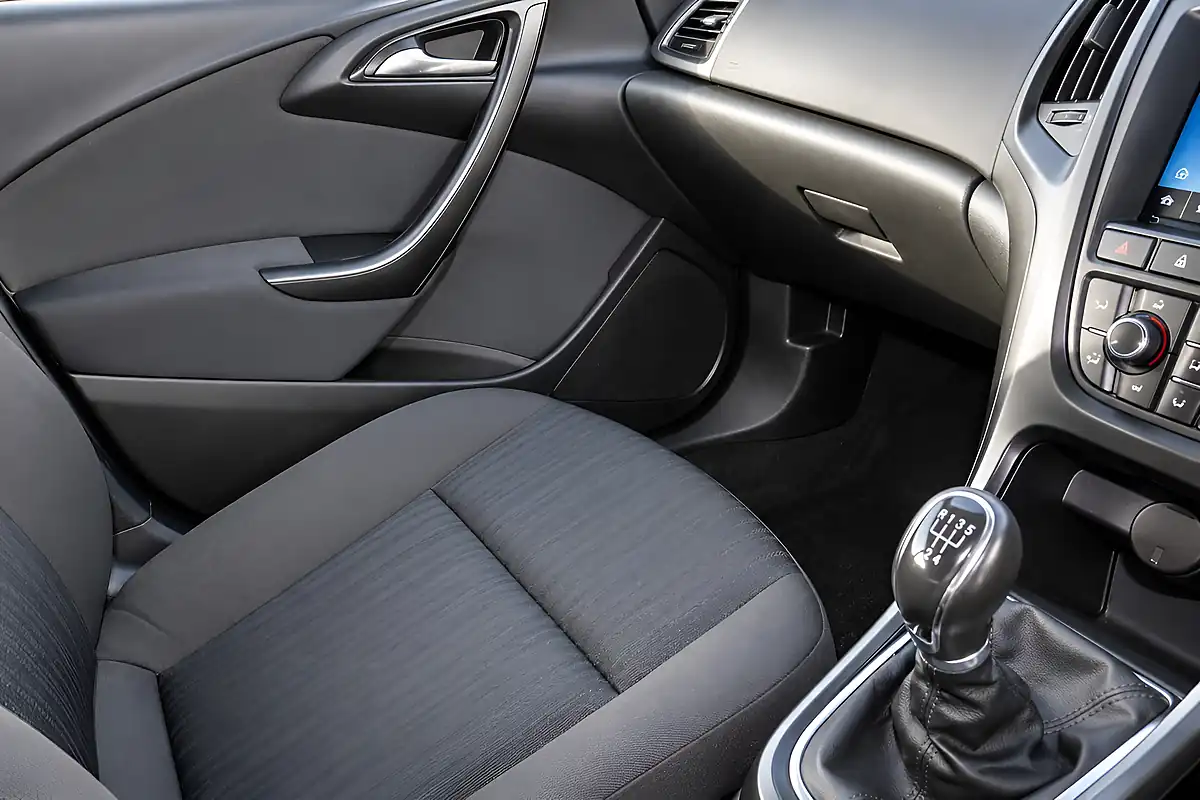 Used 2014 Vauxhall Astra Es Grey - Interior and Exterior details 16