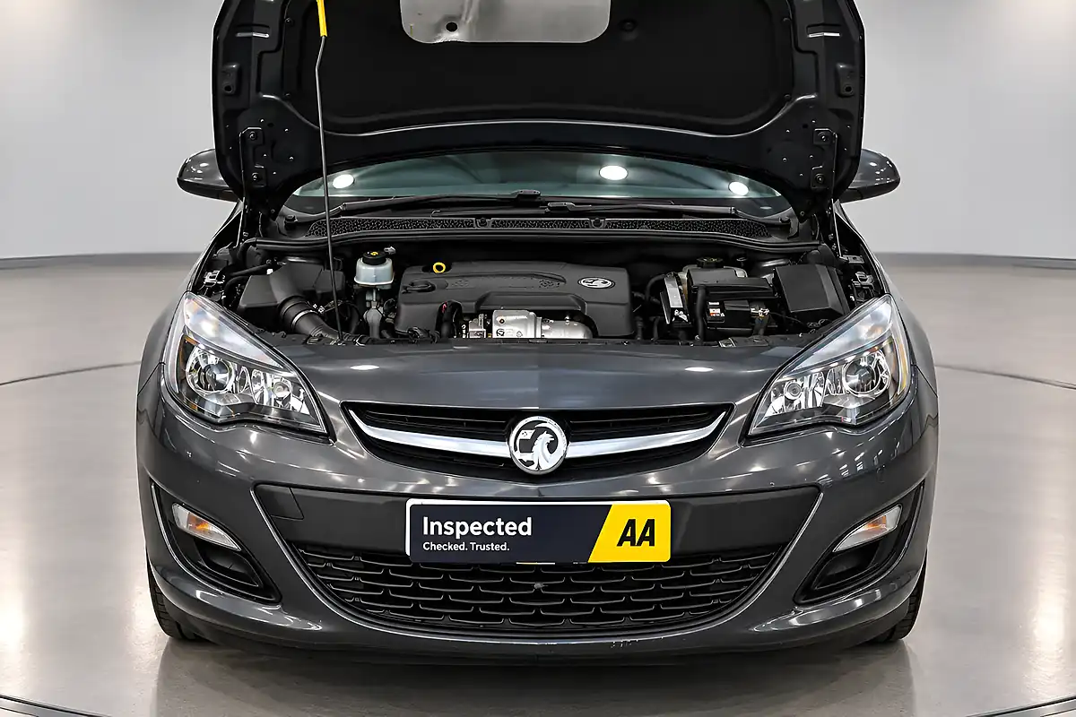 Used 2014 Vauxhall Astra Es Grey - Interior and Exterior details 3