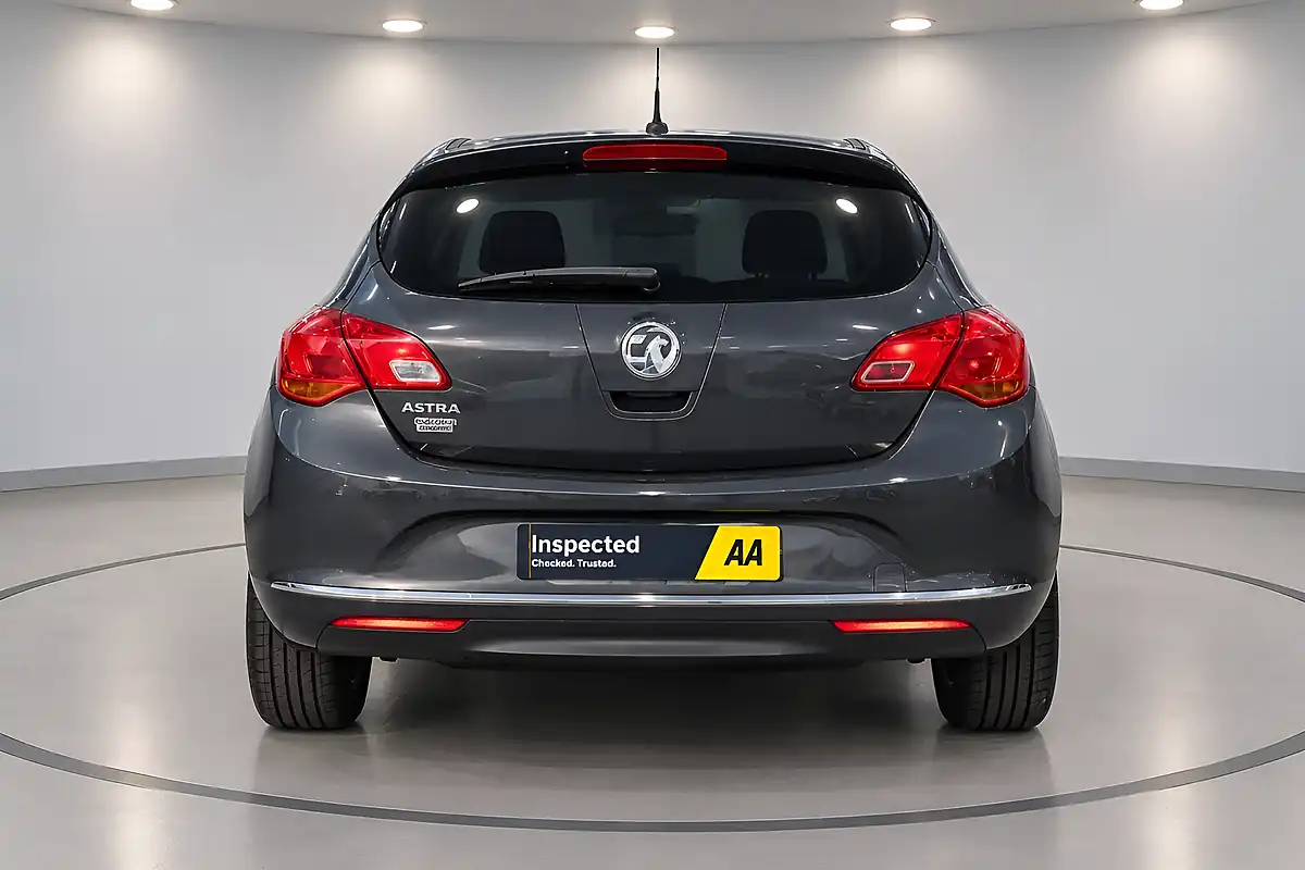 Used 2014 Vauxhall Astra Es Grey - Interior and Exterior details 7