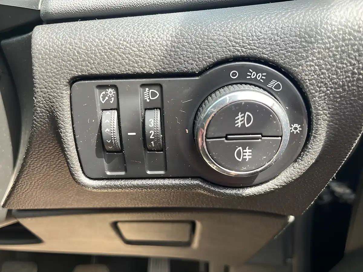 Used 2014 Vauxhall Astra Gtc Limited Edition Black - Interior and Exterior details 18