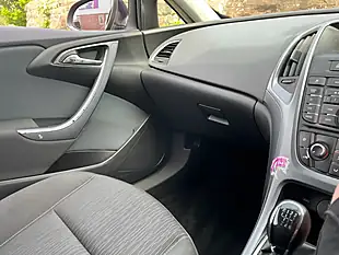 Used 2014 Vauxhall Astra Gtc Limited Edition Black - Interior and Exterior details 19