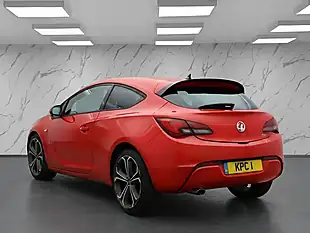 Used 2014 Vauxhall Astra Gtc Limited Edition Red - Interior and Exterior details 4