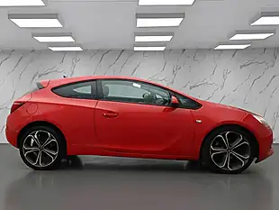 Used 2014 Vauxhall Astra Gtc Limited Edition Red - Interior and Exterior details 6