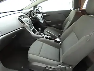 Used 2014 Vauxhall Astra Gtc Sport White - Interior and Exterior details 11