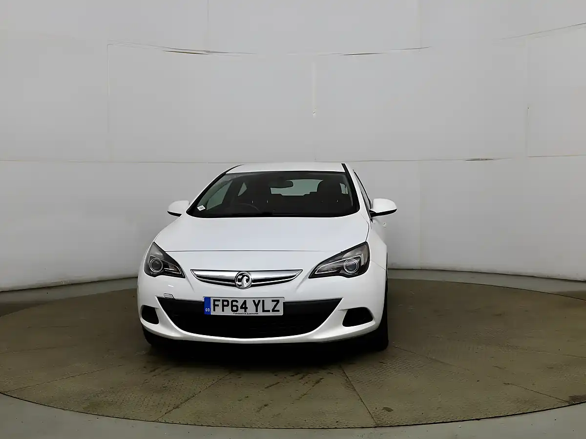 Used 2014 Vauxhall Astra Gtc Sport White - Interior and Exterior details 2