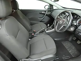 Used 2014 Vauxhall Astra Gtc Sport White - Interior and Exterior details 8