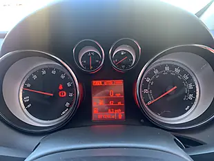 Used 2014 Vauxhall Astra Gtc Sri Black - Interior and Exterior details 10