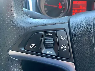 Used 2014 Vauxhall Astra Gtc Sri Black - Interior and Exterior details 12