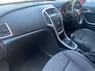 Used 2014 Vauxhall Astra Gtc Sri Black - Interior and Exterior details 16