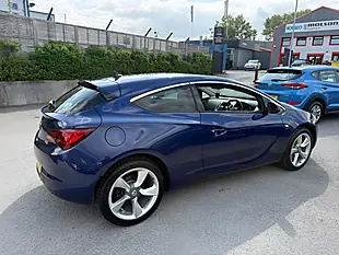 Used 2014 Vauxhall Astra Gtc Sri Blue - Interior and Exterior details 8