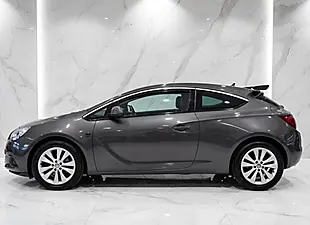 Used 2014 Vauxhall Astra Gtc Sri Grey - Interior and Exterior details 4