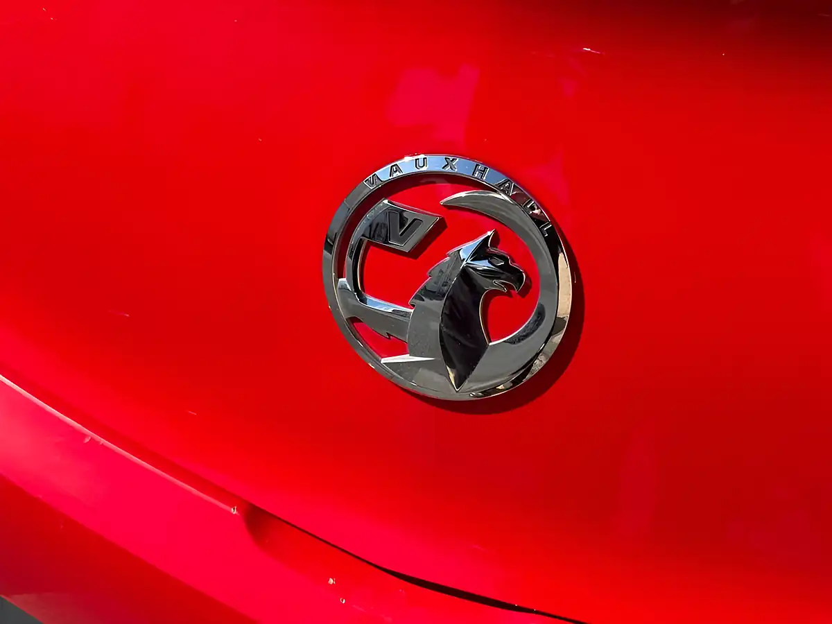 Used 2014 Vauxhall Astra Gtc Sri Red - Interior and Exterior details 10