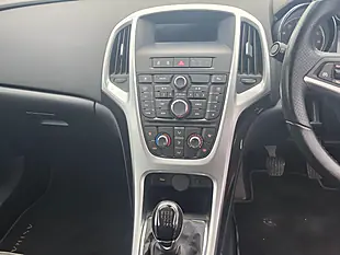 Used 2014 Vauxhall Astra Gtc Sri Red - Interior and Exterior details 11