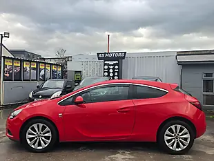 Used 2014 Vauxhall Astra Gtc Sri Red - Interior and Exterior details 4