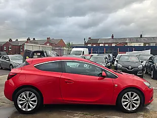 Used 2014 Vauxhall Astra Gtc Sri Red - Interior and Exterior details 8