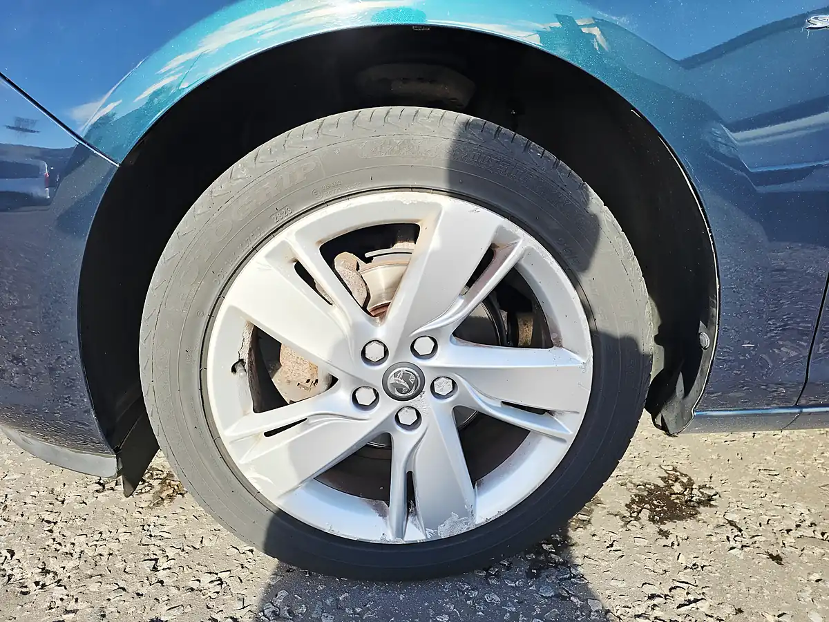 Used 2014 Vauxhall Astra Sri Green - Interior and Exterior details 19
