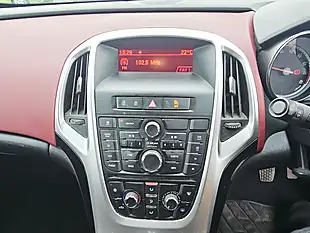 Used 2014 Vauxhall Astra Sri Gtc Black - Interior and Exterior details 11