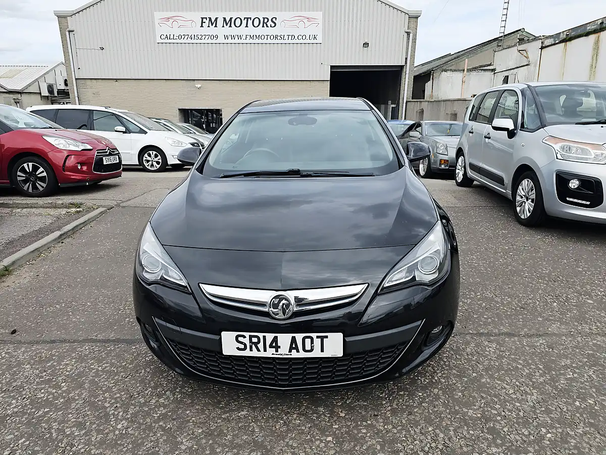 Used 2014 Vauxhall Astra Sri Gtc Black - Interior and Exterior details 6