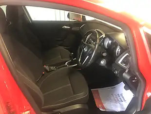 Used 2014 Vauxhall Astra Sri Red - Interior and Exterior details 9